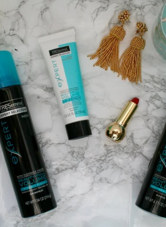 How to create gorgeous curls with TRESemme Beauty-Full Volume Collection - Something Gold, Something Blue life + style blog