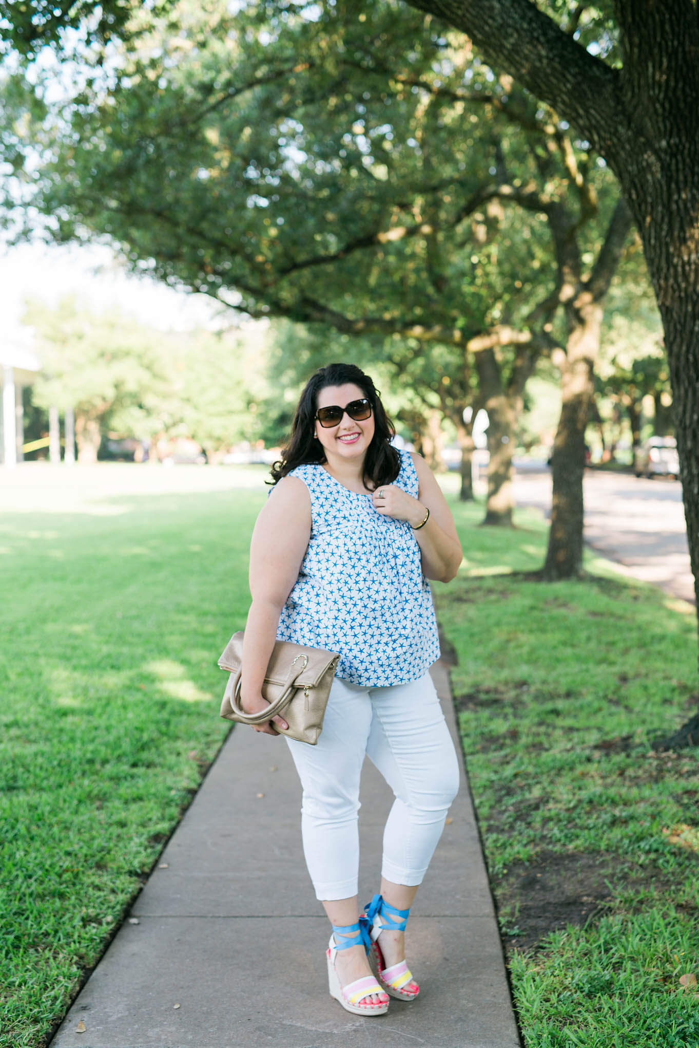 Kate Spade Summer Fun | Something Gold, Something Blue curvy style blog by Emily Bastedo | Plus Size Fashion, Summer fashion, What to wear in the summer, Kate Spade wedges, Melissa McCarthy Seven white capris, Elaine Turner purse, Chanel sunglasses 
