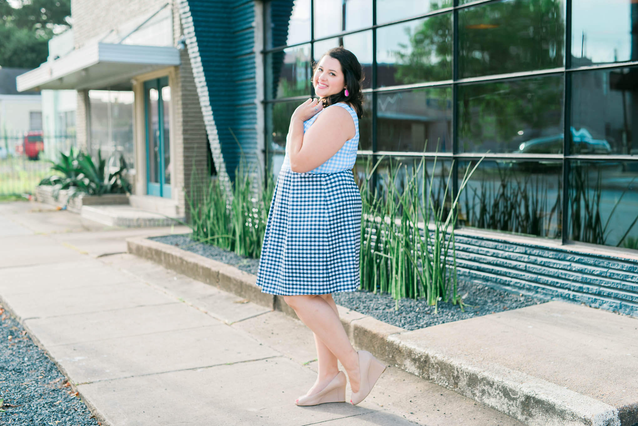 Eloquii Gingham Print Dress | What to wear to a wedding by Emily Bastedo from Something Gold, Something Blue featuring the Eloquii Blue and White Gingham Dress