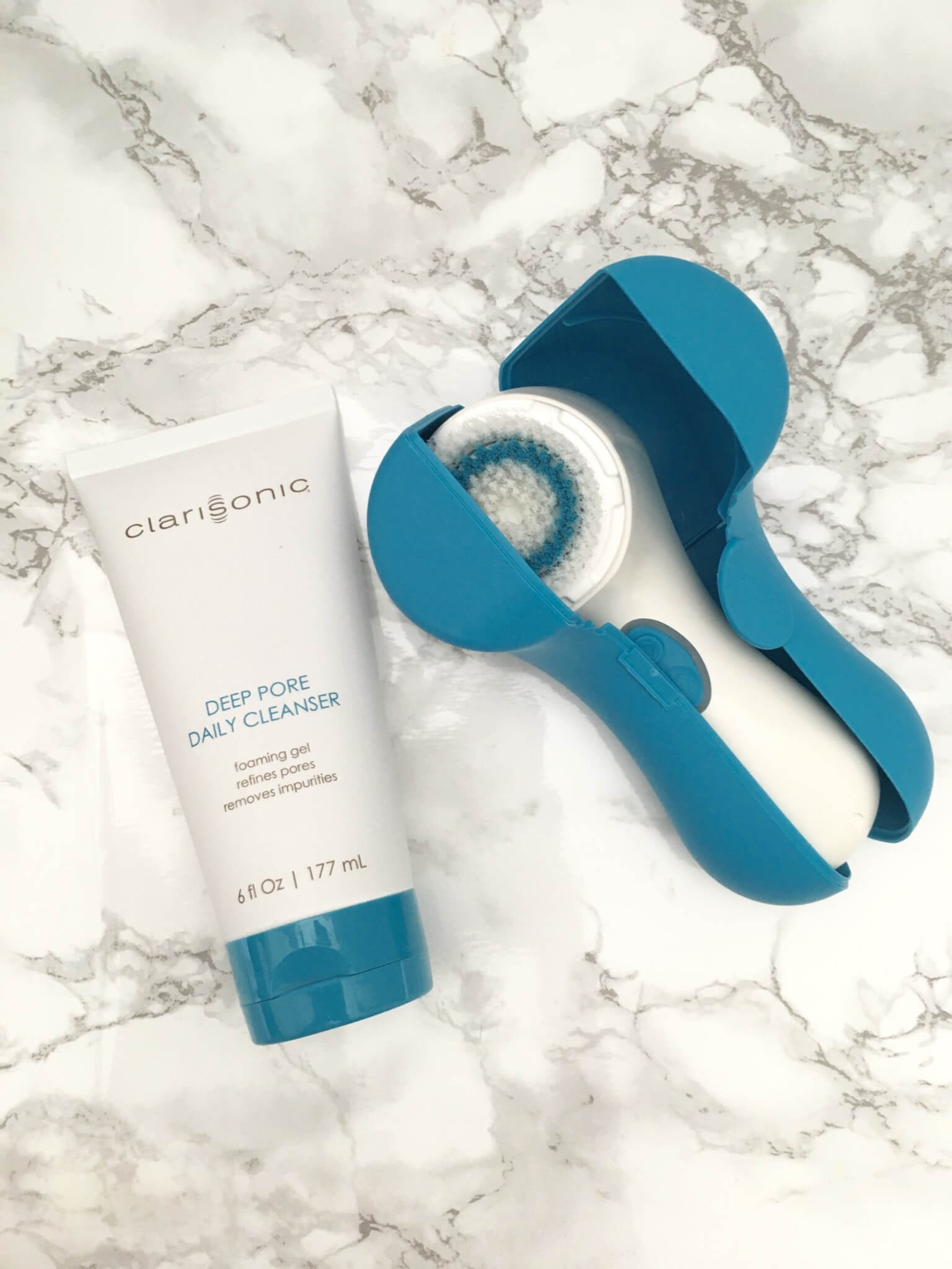 Using my Clarisonic Mia 2 while traveling has been a game changer in having glowing skin. The motorized brush cleanses my skin much better than a typical washcloth and leaves my skin feeling skweeky clean. - Traveling with my Clarisonic Cleansing Brush by popular Houston travel blogger Something Gold. Something Blue