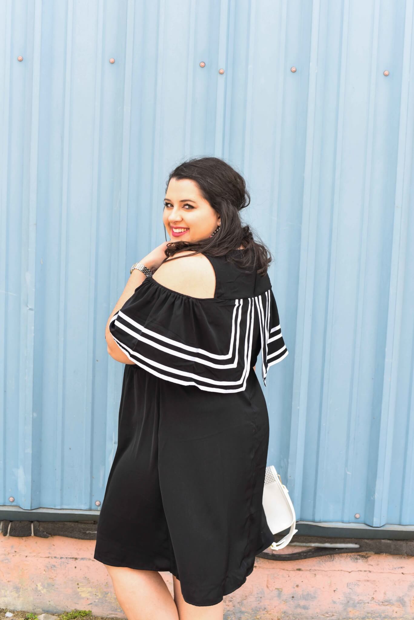 The Internet can be a powerful tool and today the song, You Will Be Found, from the Broadway musical, Dear Evan Hansen, inspired me to talk about my love-hate relaitionship with the Internet while sharing my spring style. Curvy style, plus size fashion, cold shoulder dress, how to style sneakers, statement earrings