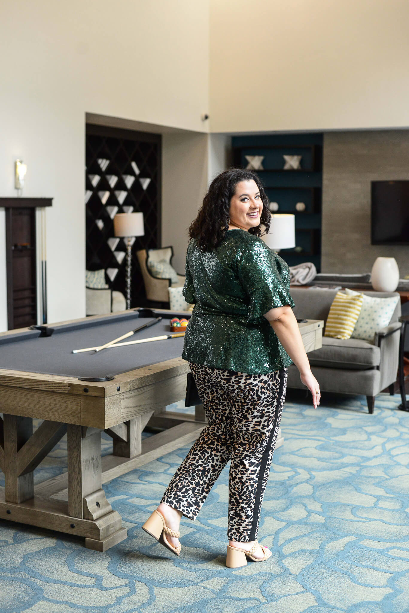 Leopard plus size pants are perfect for a girl's night out. 