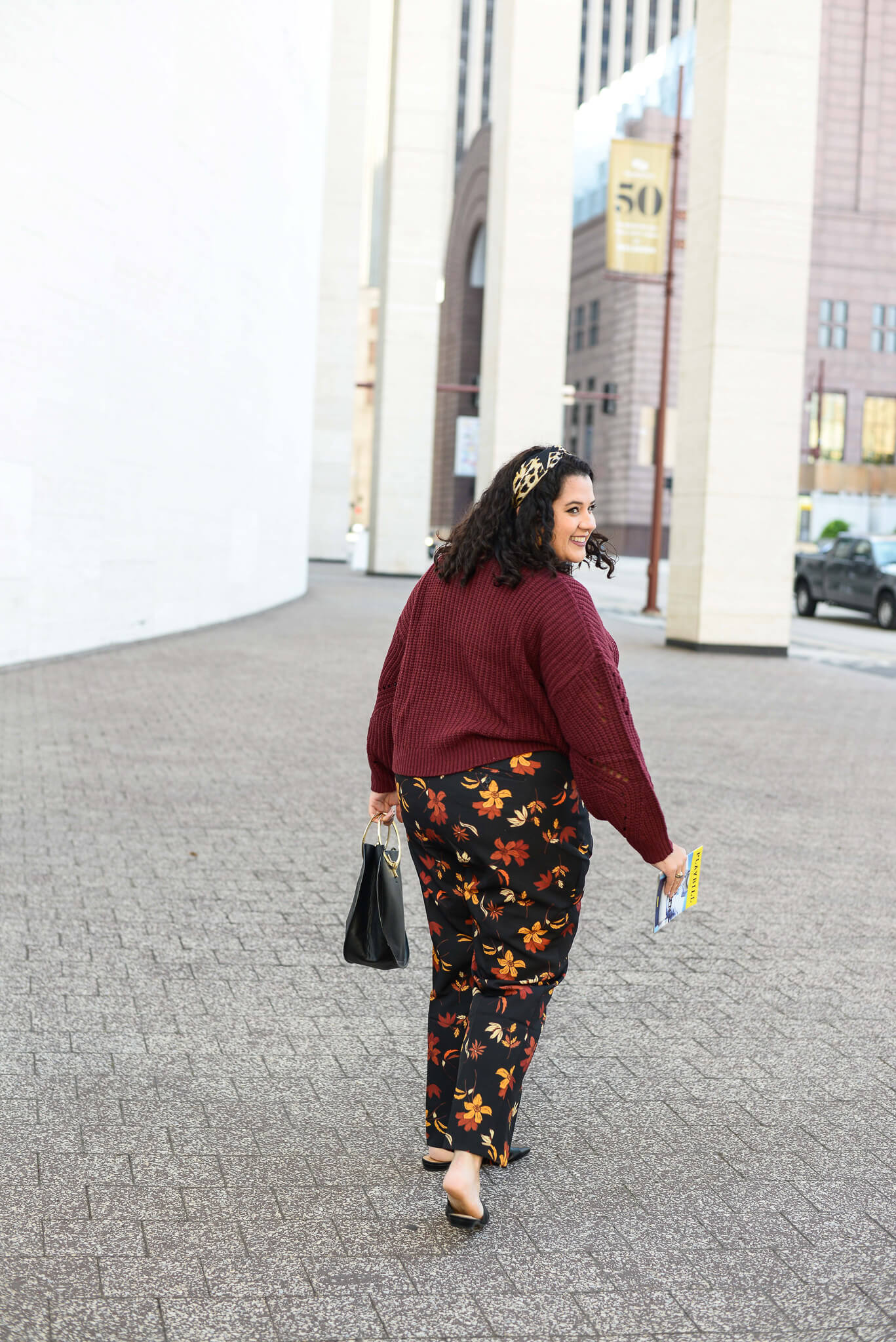 I love being able to be creative when dressing for a musical or play when going to the theater. These printed floral pants is perfect for any plus size ladies wardrobe. 
