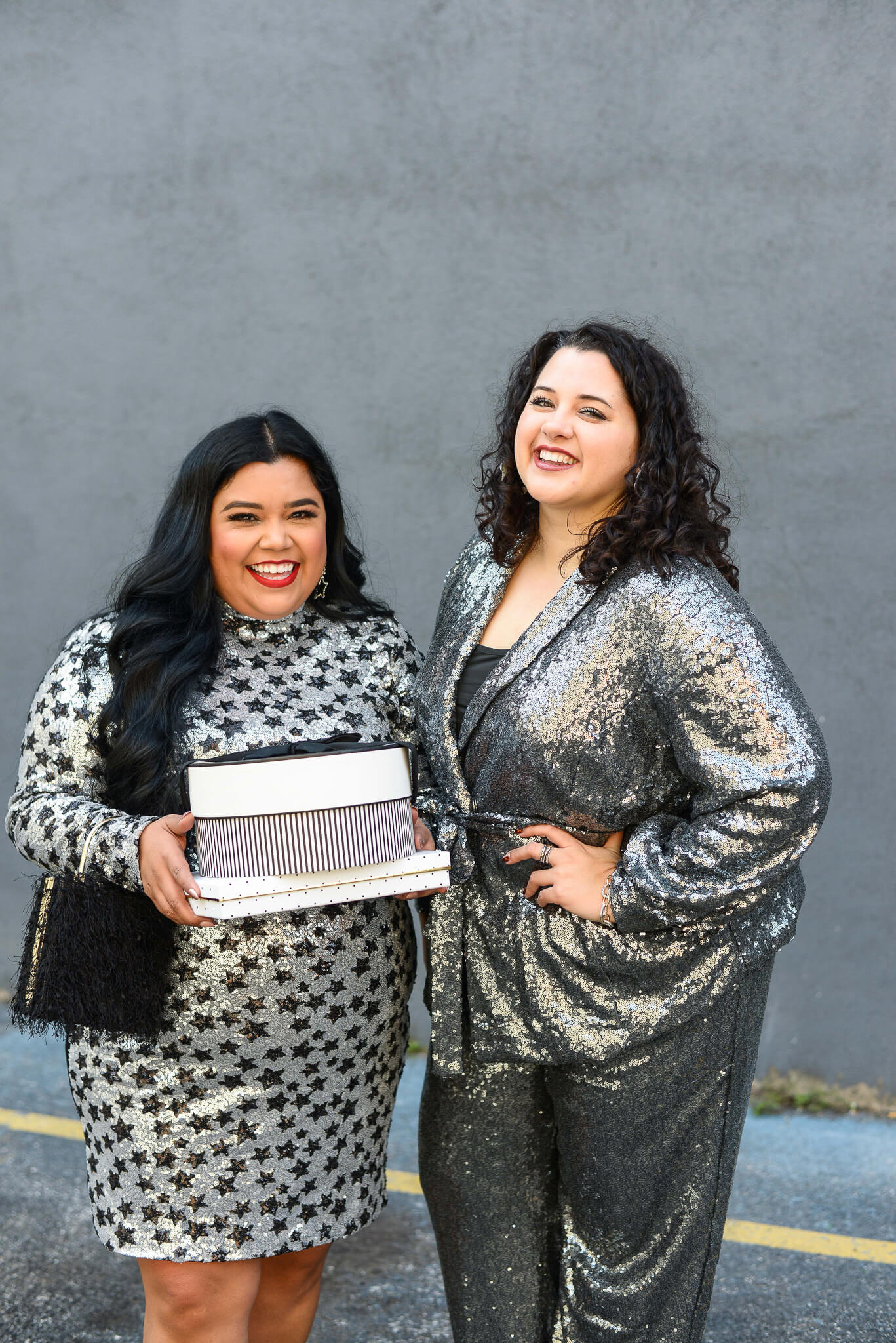 Going to a NYE party with friends? This plus size sequin suit is the perfect outfit for it! 