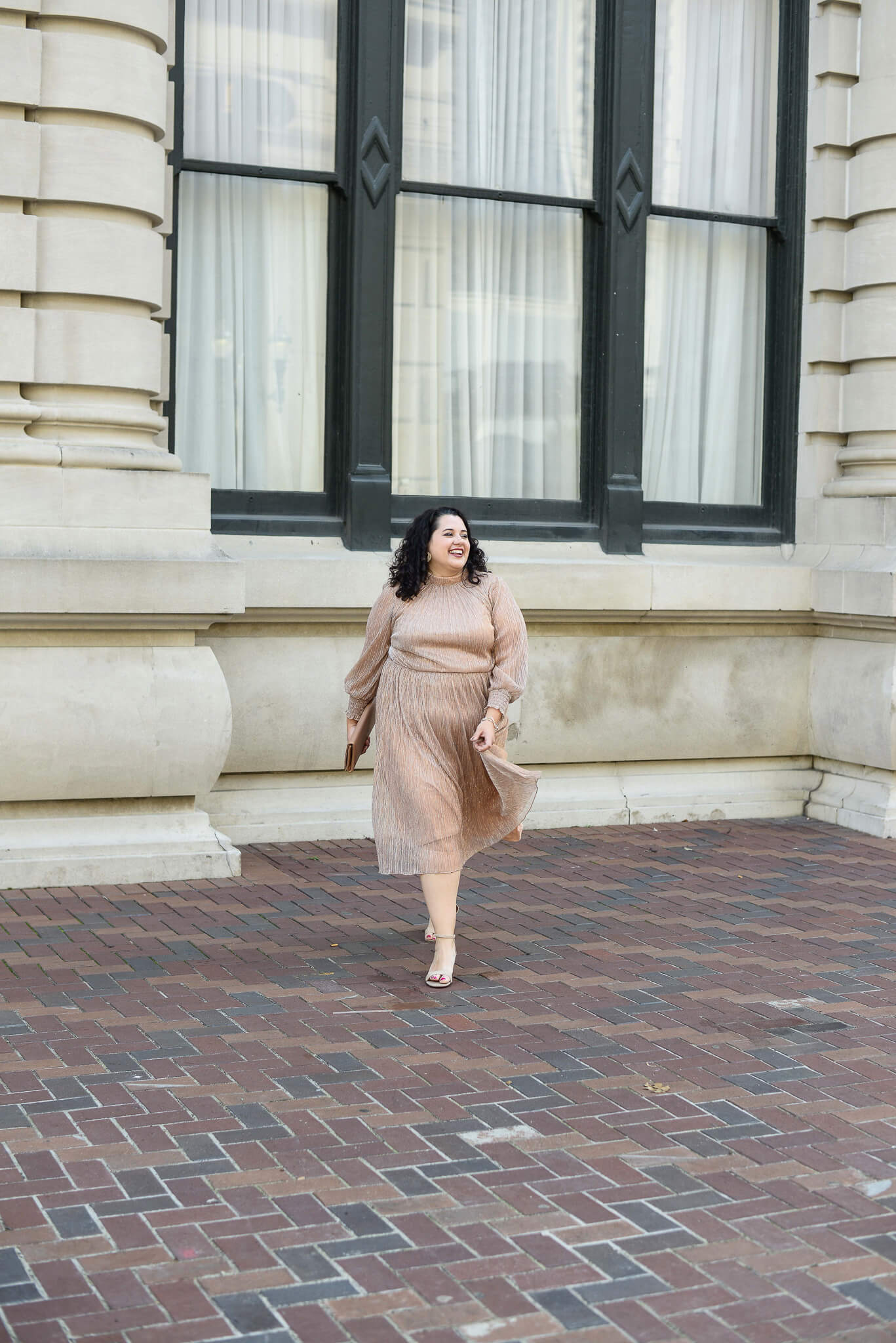 I'm sharing 3 sparkly plus size new years eve party outfit ideas on the blog today