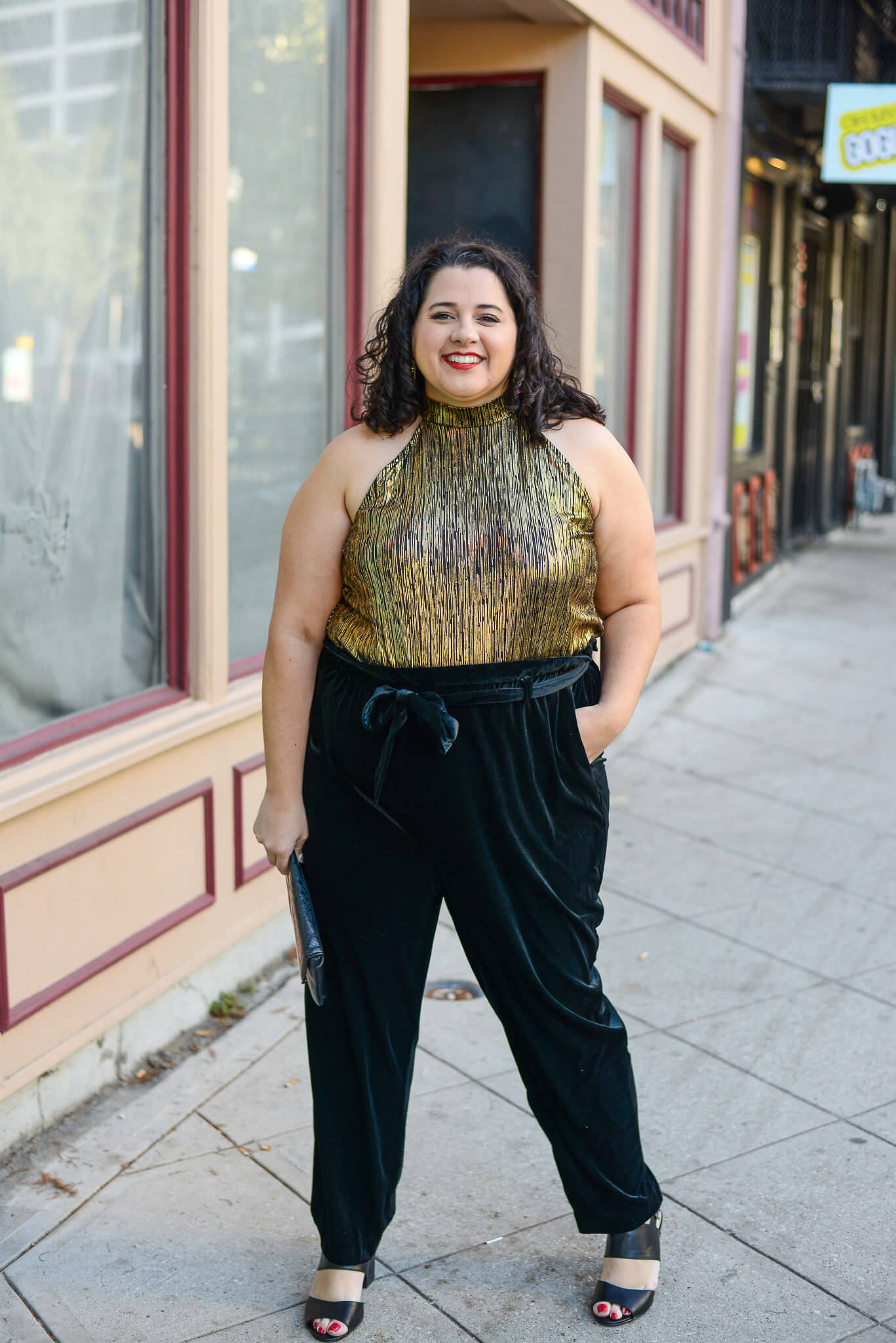 A pair of velvet curvy pants is the perfect New Years Eve outfit. 